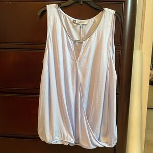 NEW J. Lopez Lilac Moon Embellished Rhinestone Sleeveless Keyhole Top Size 2X